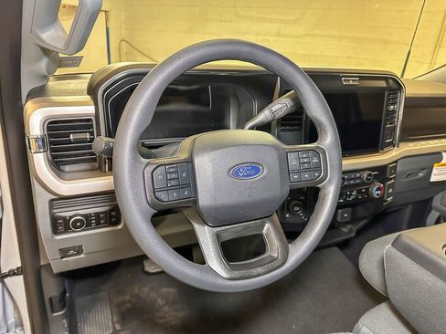 New 2026 Ford F350 XLT w/ XLT Premium Package AWD/4WD image 20