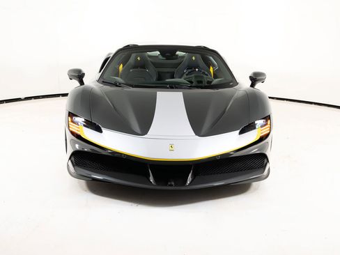 Certified 2023 Ferrari SF90 Spider AWD/4WD image 9