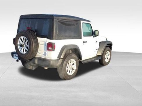 Used 2023 Jeep Wrangler Sport AWD/4WD image 5