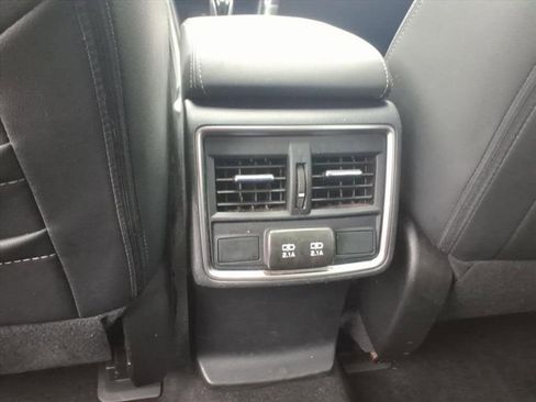 Used 2024 Subaru Forester Limited AWD/4WD image 21