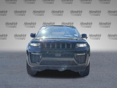 New 2026 Jeep Grand Cherokee L Limited RWD image 3