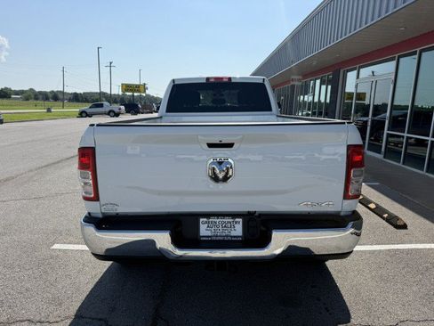 Used 2022 RAM 2500 Big Horn AWD/4WD image 13
