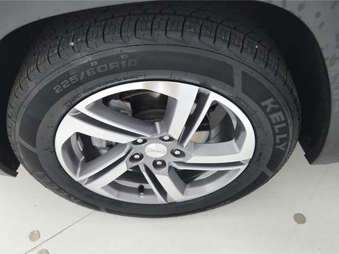 Used 2021 GMC Terrain SLT image 36