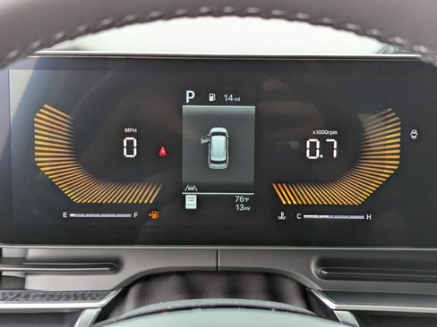 New 2026 Kia Carnival FWD image 34