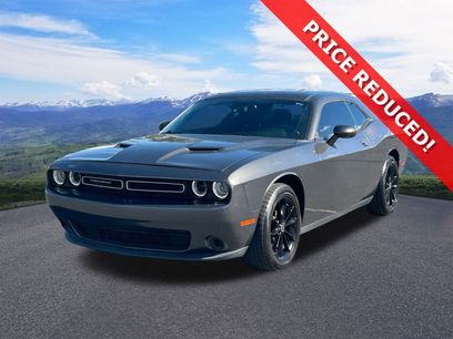 Used 2016 Dodge Challenger SXT