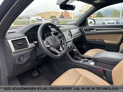 Used 2023 Volkswagen Atlas Cross Sport SE w/ Black Wheel Package AWD/4WD image 22
