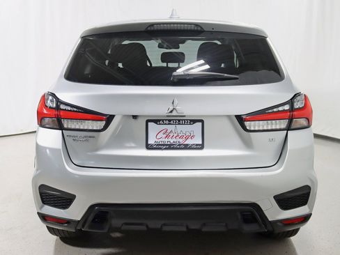 Used 2024 Mitsubishi Outlander Sport SE image 13