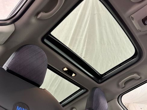 New 2026 MINI Cooper 4-Door Hardtop FWD image 17