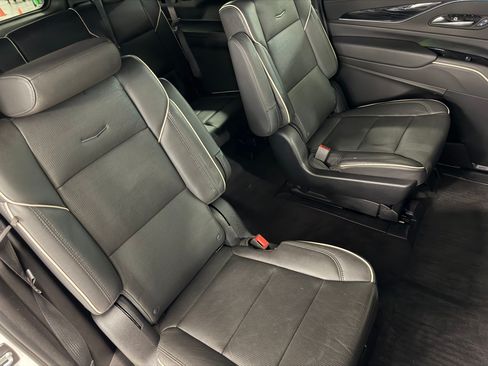 Certified 2024 Cadillac Escalade ESV Sport w/ Touring Package AWD/4WD image 50