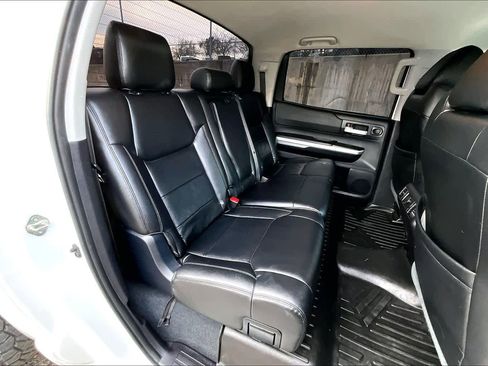 Used 2016 Toyota Tundra SR5 image 19