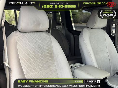 Used 2016 Kia Sedona LX w/ LX Convenience Package FWD image 9