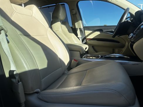 Used 2016 Acura MDX FWD w/ Advance & Entertainment image 11