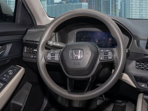 Certified 2023 Honda Accord EX image 21