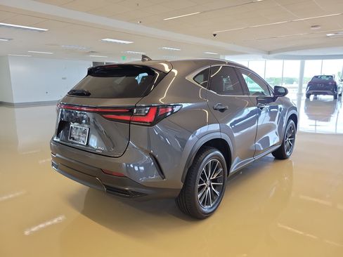 Used 2024 Lexus NX 350 AWD image 8
