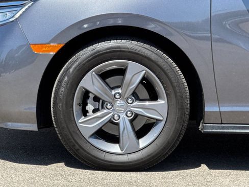 Used 2024 Honda Odyssey EX image 31