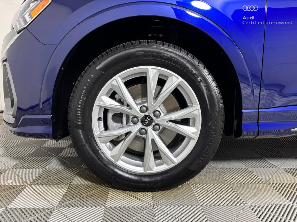 Certified 2025 Audi Q3 2.0T Premium Plus w/ Premium Plus Package AWD/4WD image 31