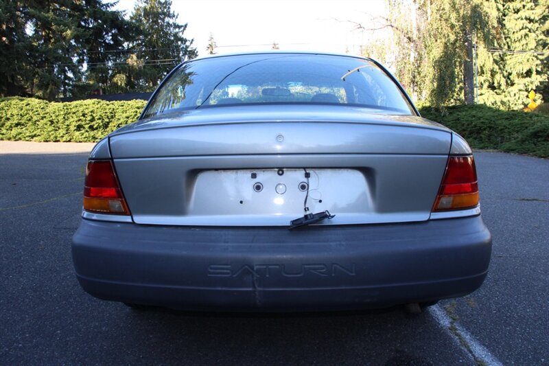 Used 1996 Saturn S-Series SL FWD image 10