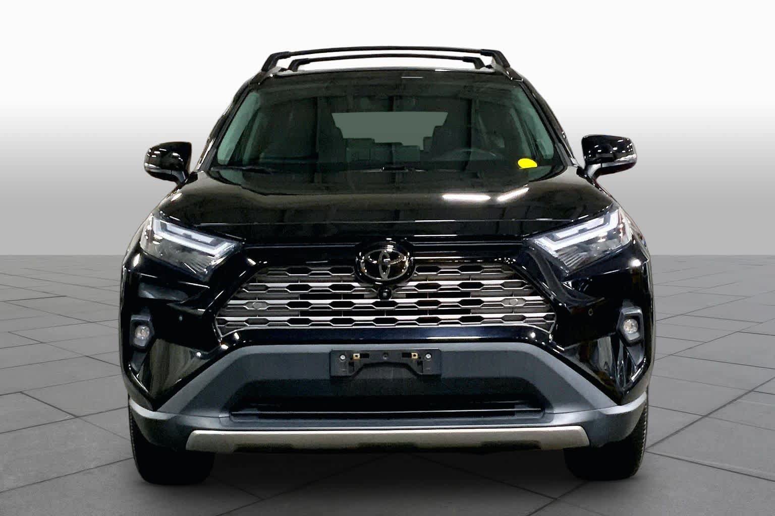 Certified 2023 Toyota RAV4 Limited AWD/4WD image 4