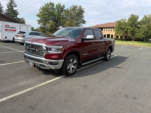 Used 2022 RAM 1500 Laramie AWD/4WD image 4
