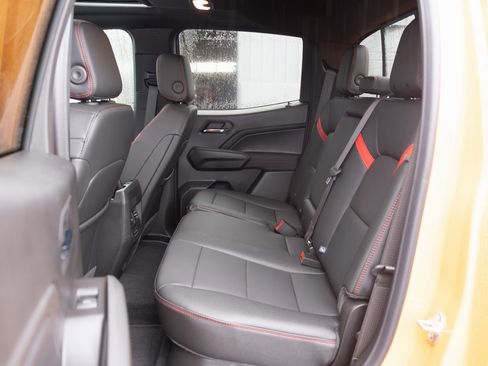 New 2025 Chevrolet Colorado Z71 w/ Z71 Convenience Package 2 image 16