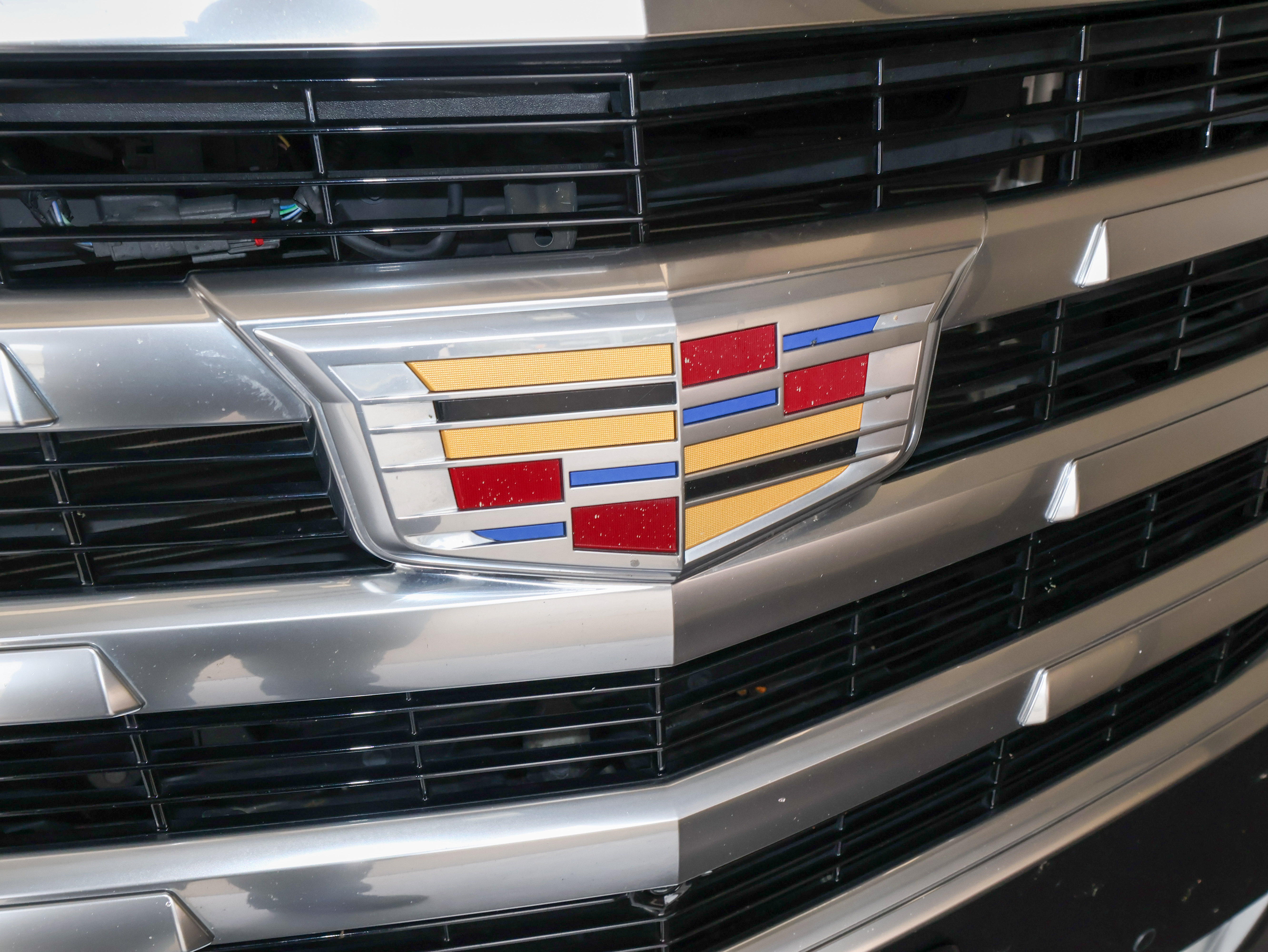 Used 2016 Cadillac Escalade Luxury RWD image 50