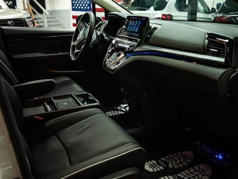 Used 2026 Honda Odyssey Elite image 14