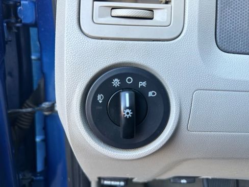 Used 2008 Ford Escape XLT AWD/4WD image 46