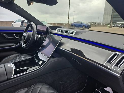Used 2022 Mercedes-Benz S 500 4MATIC image 21