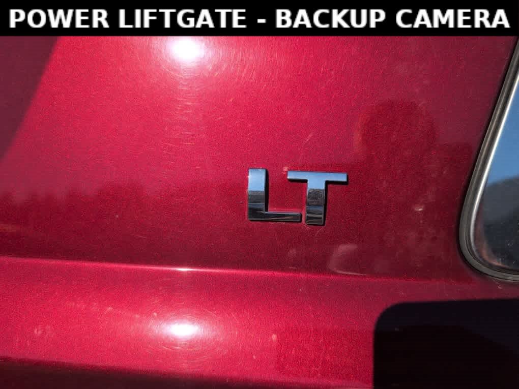 Used 2018 Chevrolet Tahoe LT w/ Luxury Package RWD image 4