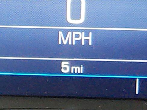 Used 2024 GMC Terrain SLE image 34