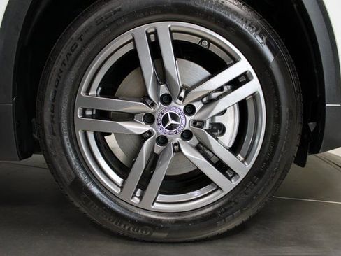 Used 2024 Mercedes-Benz GLA 250 image 33