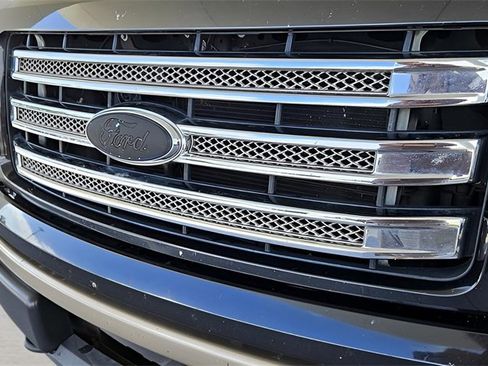 Used 2013 Ford F150 King Ranch w/ King Ranch Luxury Pkg image 2