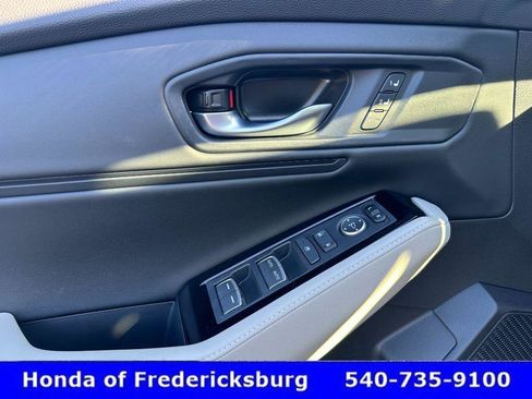 Certified 2025 Honda Accord Touring image 27