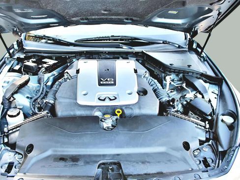Used 2014 INFINITI Q50 Premium w/ Navigation Package RWD image 31