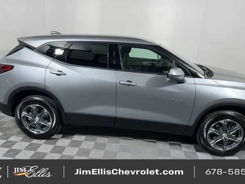 Certified 2025 Chevrolet Blazer LT image 10