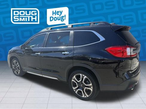 Used 2023 Subaru Ascent Touring AWD/4WD image 2