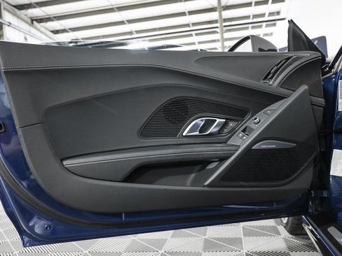 Used 2023 Audi R8 V10 performance AWD/4WD image 31