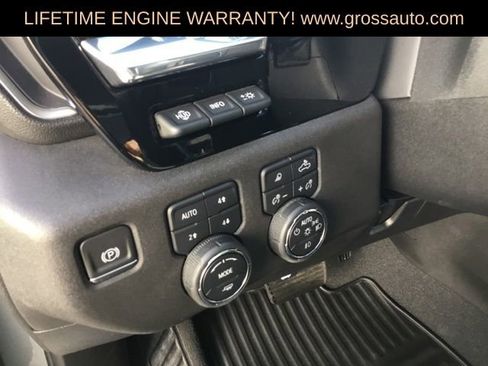 Used 2024 Chevrolet Silverado 2500 LTZ w/ LTZ Convenience Package AWD/4WD image 16
