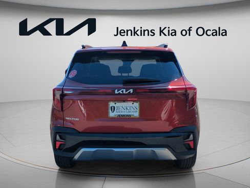New 2026 Kia Seltos S FWD image 4