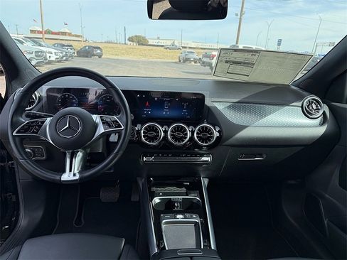 Used 2025 Mercedes-Benz GLA 250 image 6