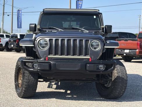 Used 2018 Jeep Wrangler Unlimited Rubicon AWD/4WD image 4