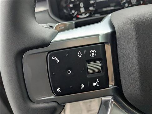 New 2026 Land Rover Discovery Limited Edition AWD/4WD image 16