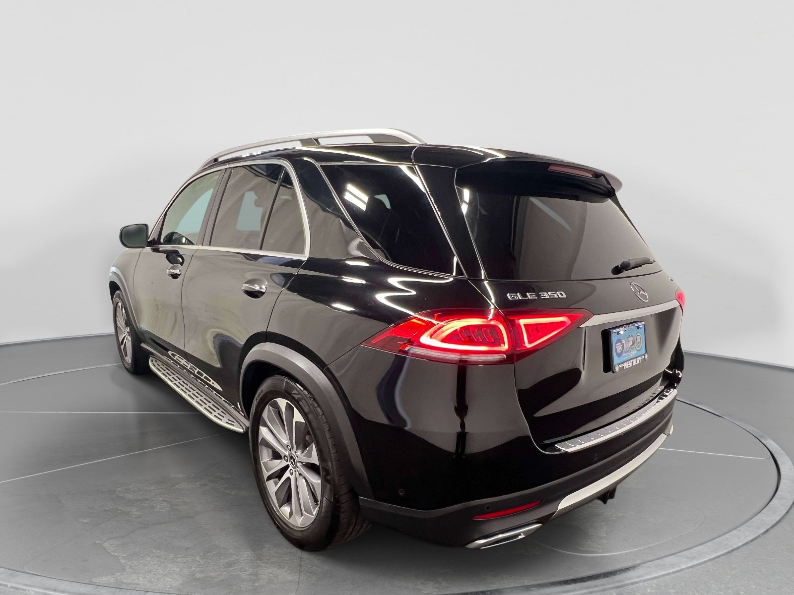 Used 2021 Mercedes-Benz GLE 350 4MATIC image 5