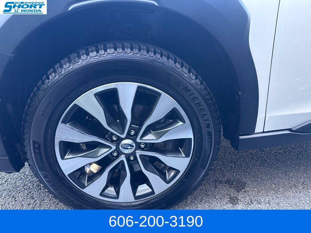 Used 2023 Subaru Outback Limited AWD/4WD image 11