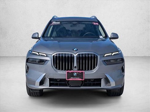 Used 2026 BMW X7 xDrive40i image 2