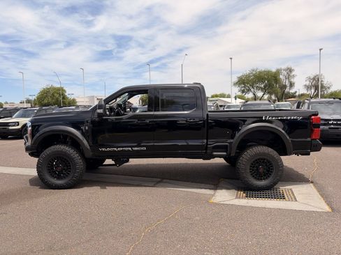 New 2026 Ford F250 Lariat w/ Black Appearance Package AWD/4WD image 3
