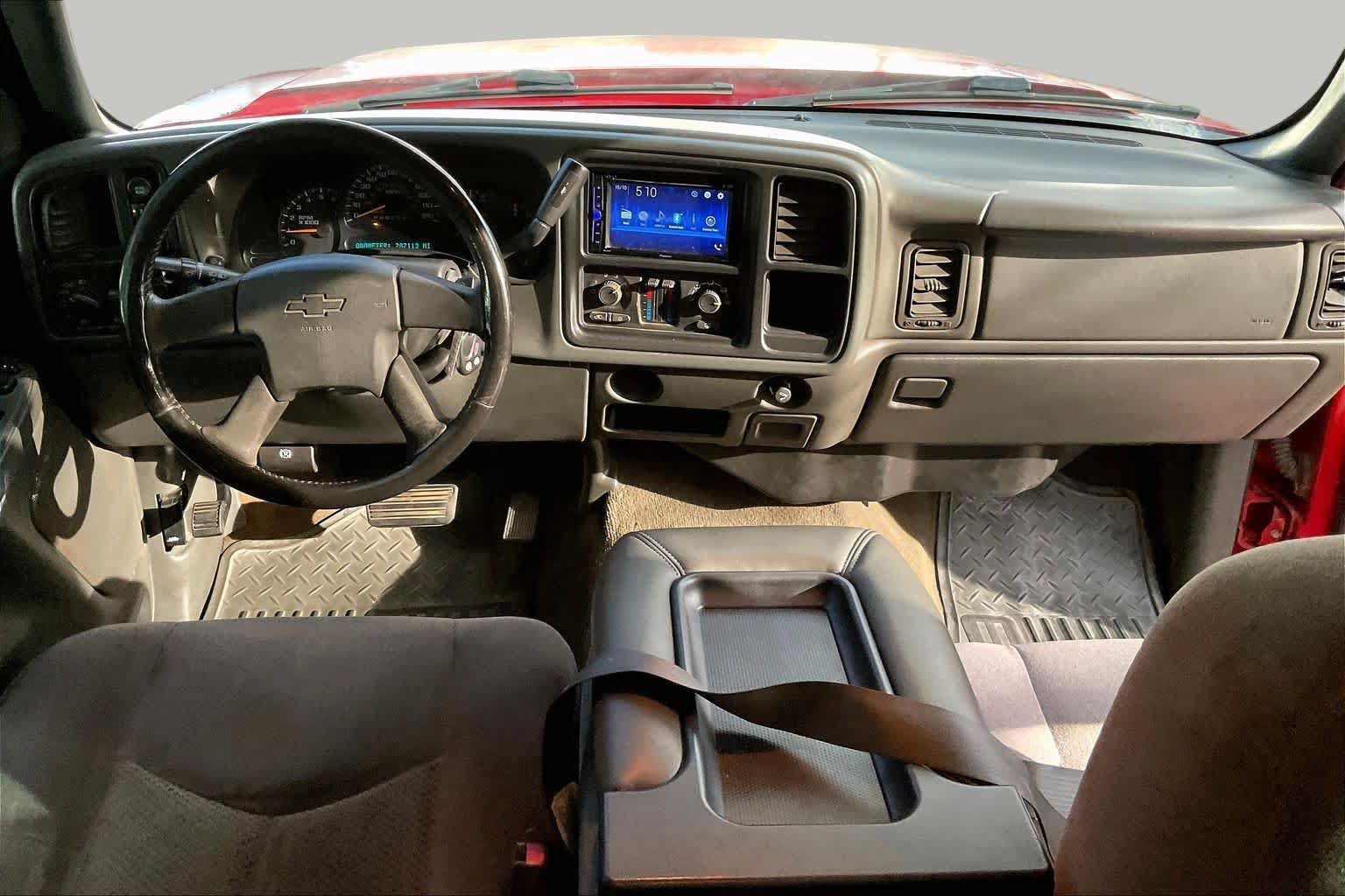 Used 2006 Chevrolet Silverado 1500 LT w/ Light Duty Power Package AWD/4WD image 13
