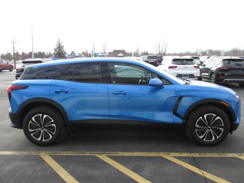 Used 2024 Chevrolet Blazer EV LT image 6