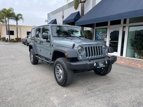 Used 2015 Jeep Wrangler Unlimited Sport w/ Quick Order Package 24S image 3