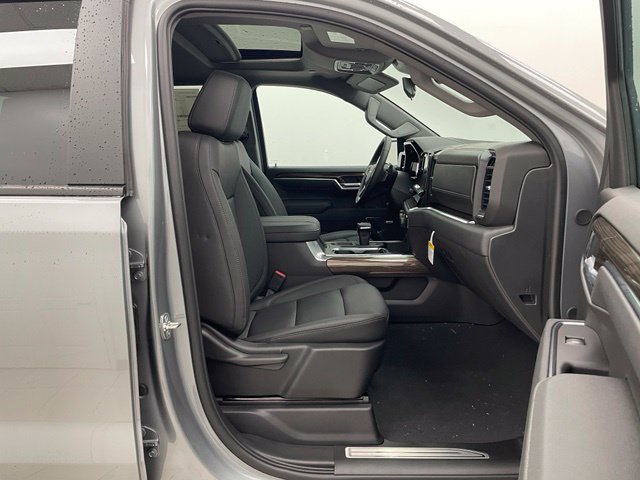 New 2026 Chevrolet Silverado 1500 RST w/ RST All Star Premium Package AWD/4WD image 23